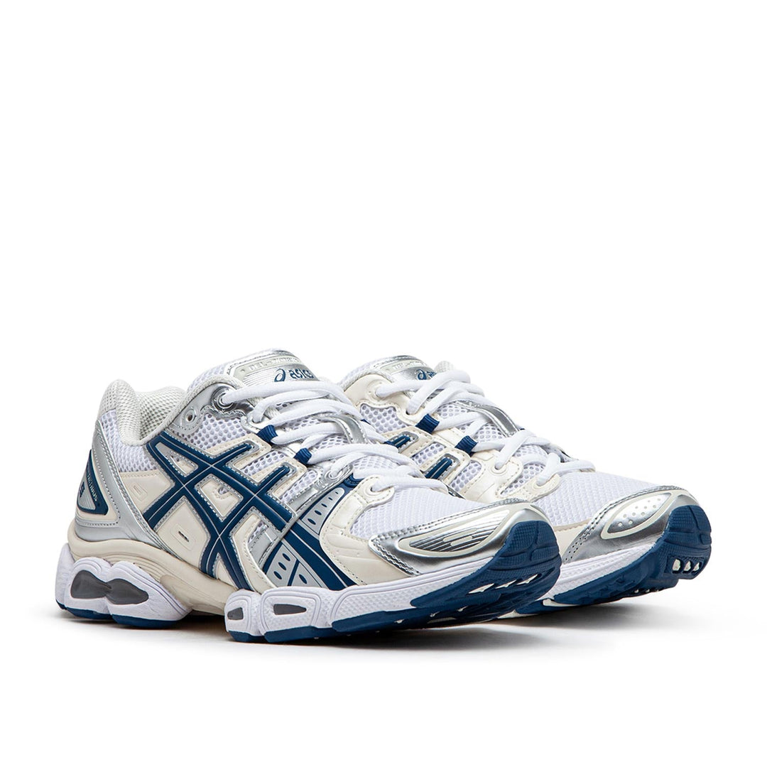 Asics WMNS Gel-Nimbus 9 (Cream / Navy)