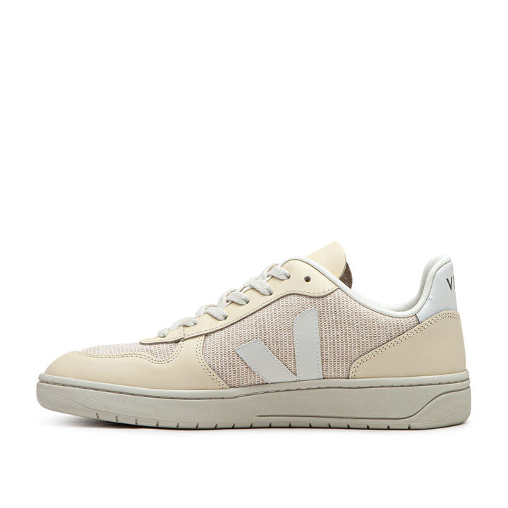 Veja V-10 (Cream / White)